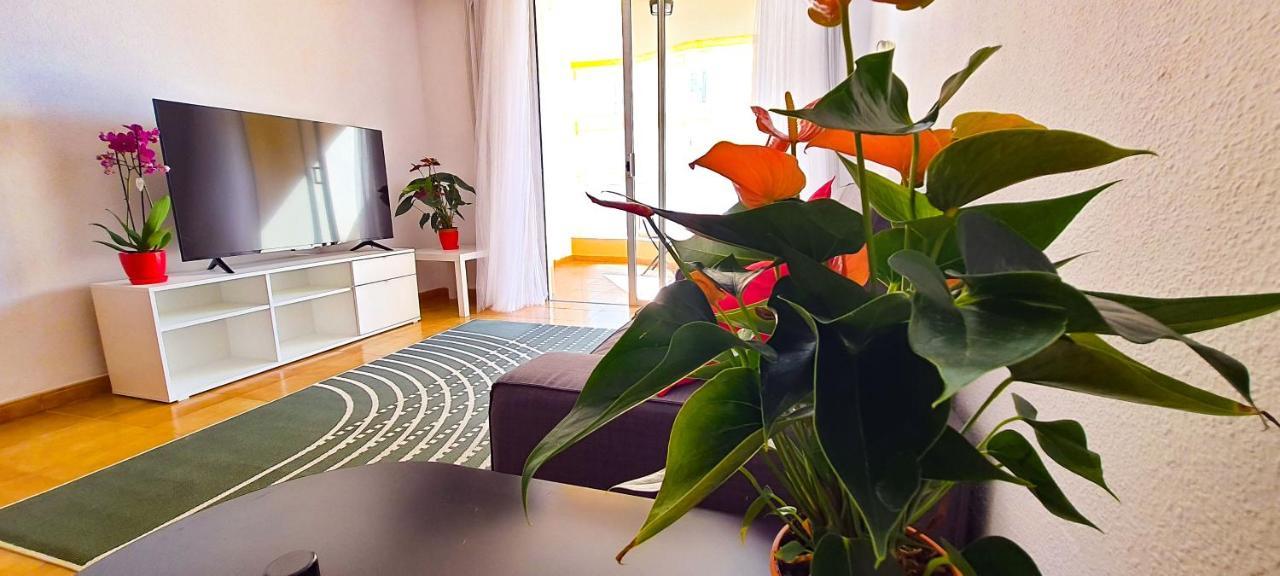 Apartamento Radazul Sea View Екстериор снимка